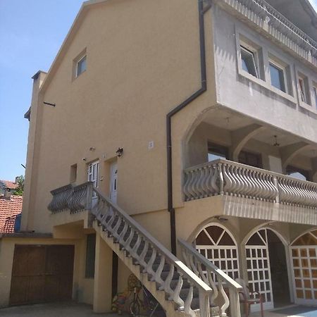 Nikšić Buric Rooms מראה חיצוני תמונה