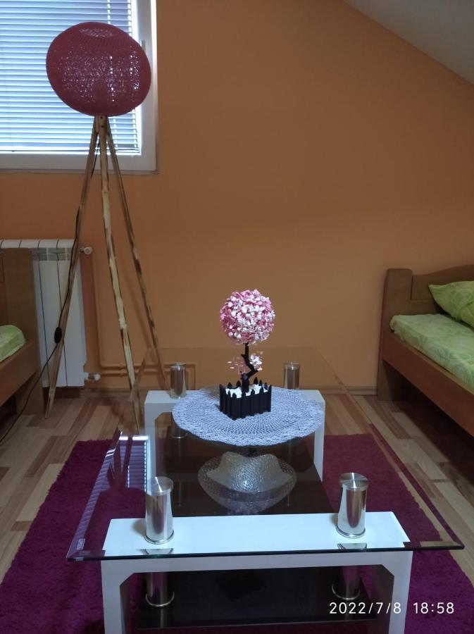 Nikšić Buric Rooms מראה חיצוני תמונה