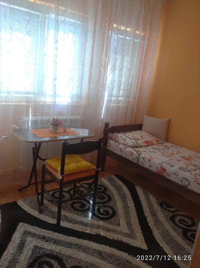 Nikšić Buric Rooms מראה חיצוני תמונה