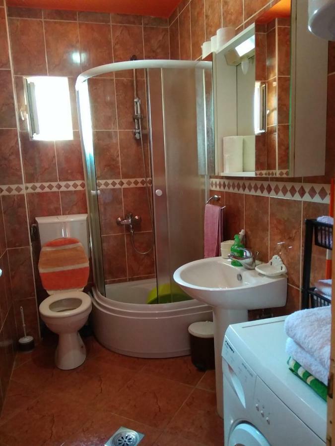 Nikšić Buric Rooms מראה חיצוני תמונה