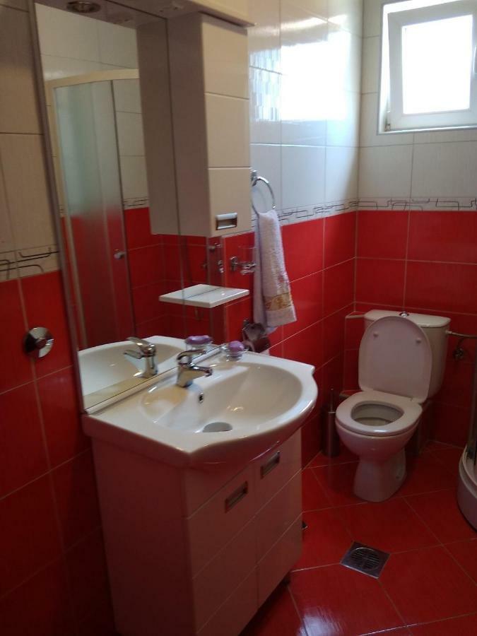 Nikšić Buric Rooms מראה חיצוני תמונה